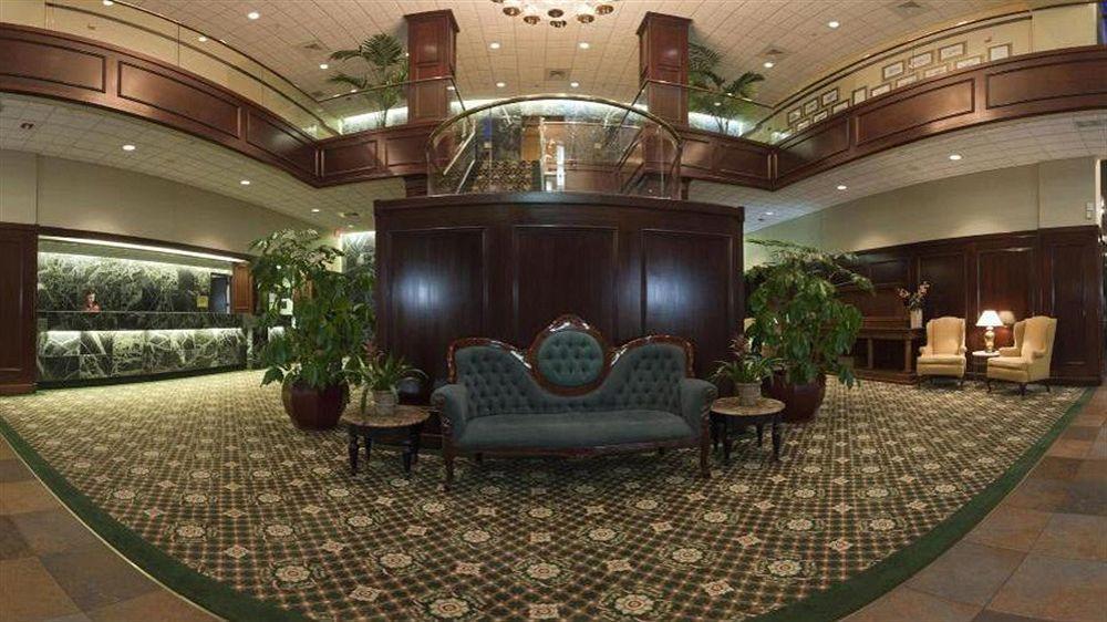 מלון Crowne Plaza Pensacola Grand מראה חיצוני תמונה