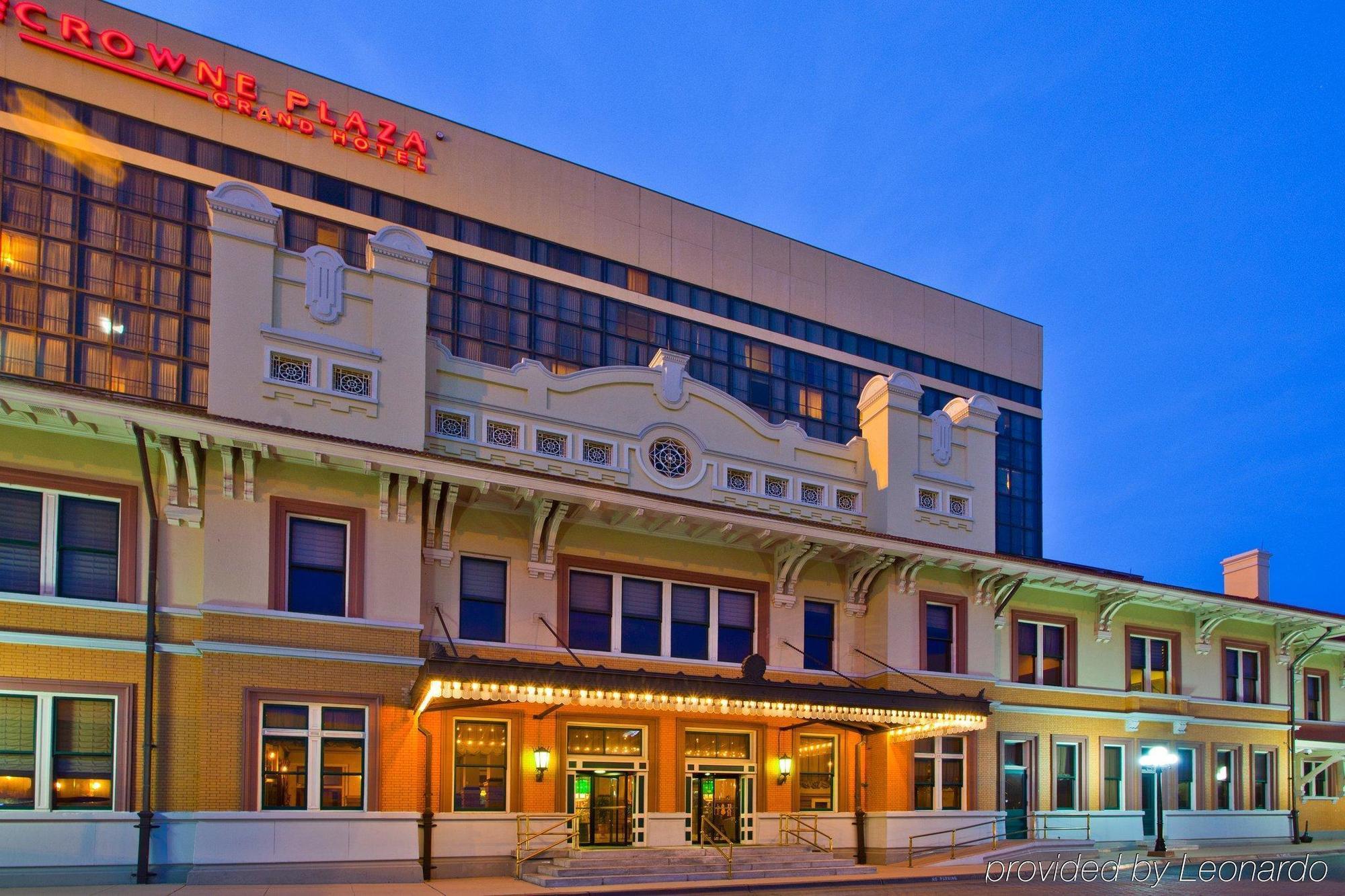 מלון Crowne Plaza Pensacola Grand מראה חיצוני תמונה