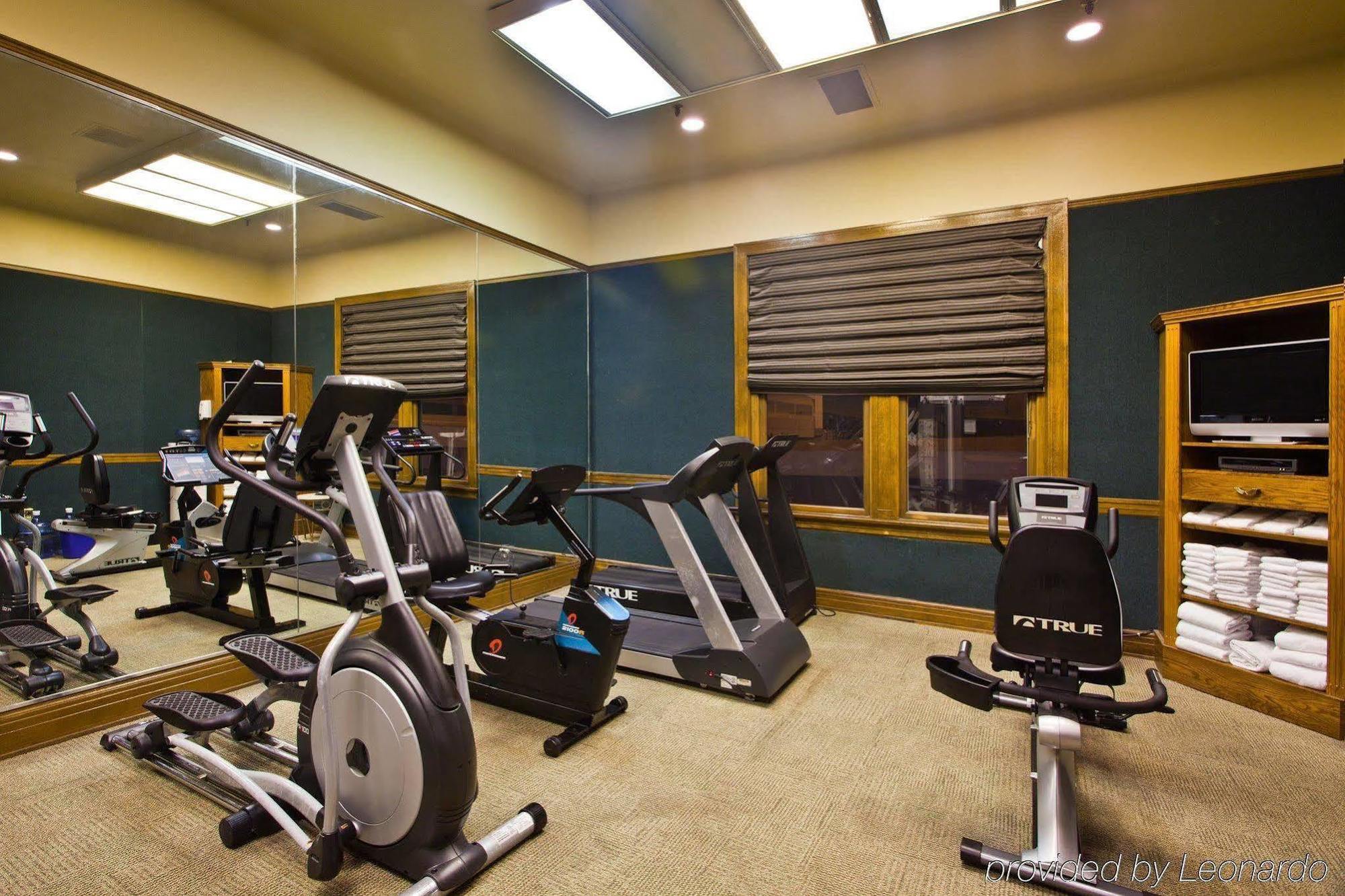 מלון Crowne Plaza Pensacola Grand מתקנים תמונה